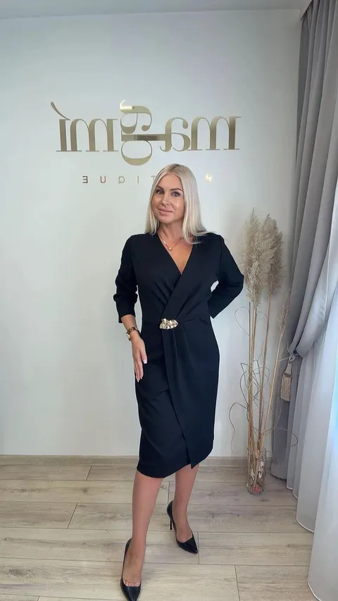 SUKNELĖ SU SEGE 106025