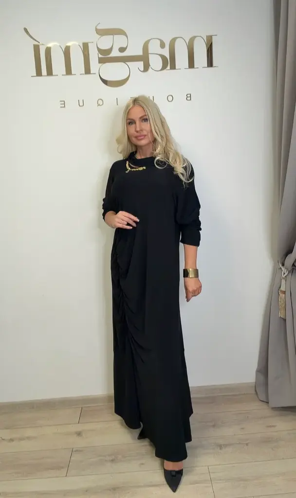 Tampri juoda suknelė