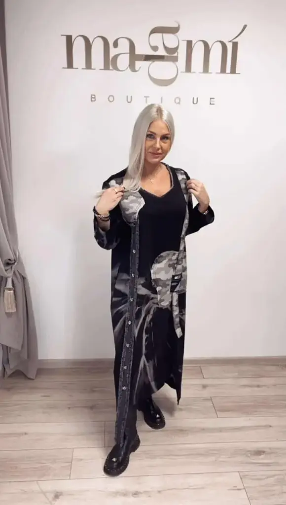 Stilinga suknelė su džinsinėmis detalėmis 2418